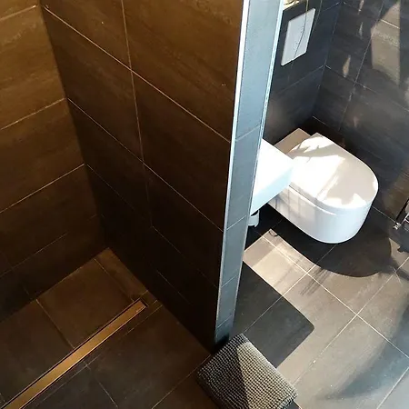 Be My Guest